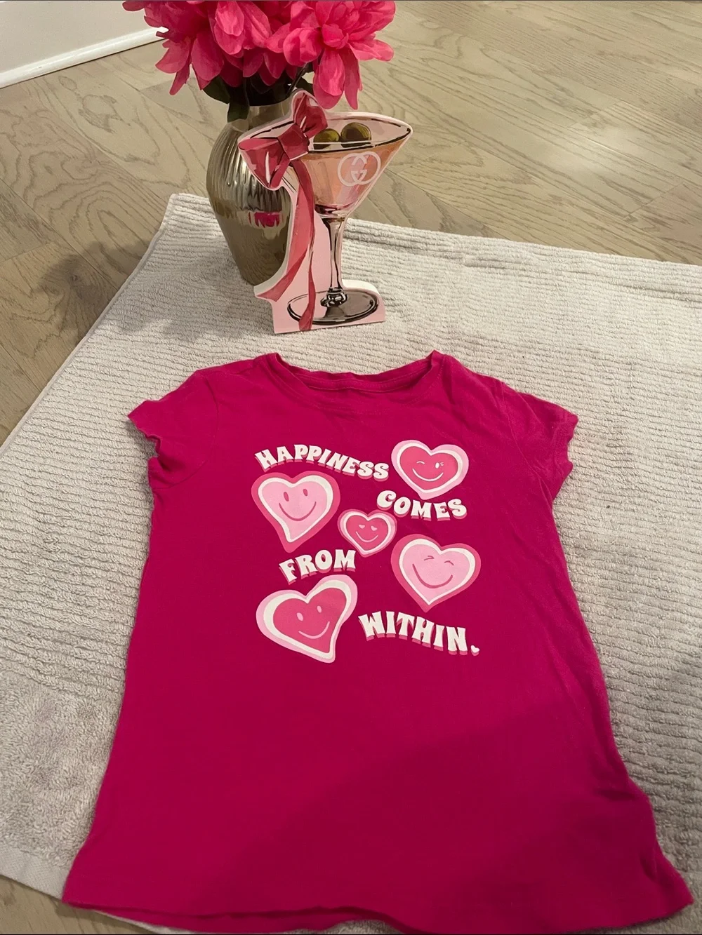 GAP Hot Pink Graphic Tee with Pink Heart Prints